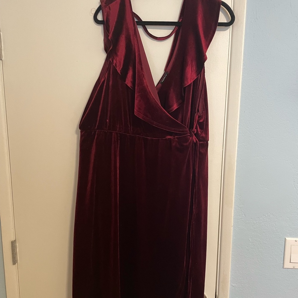 Torrid 4 velvet faux wrap dress
